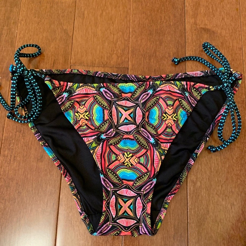 VS bikini bottom